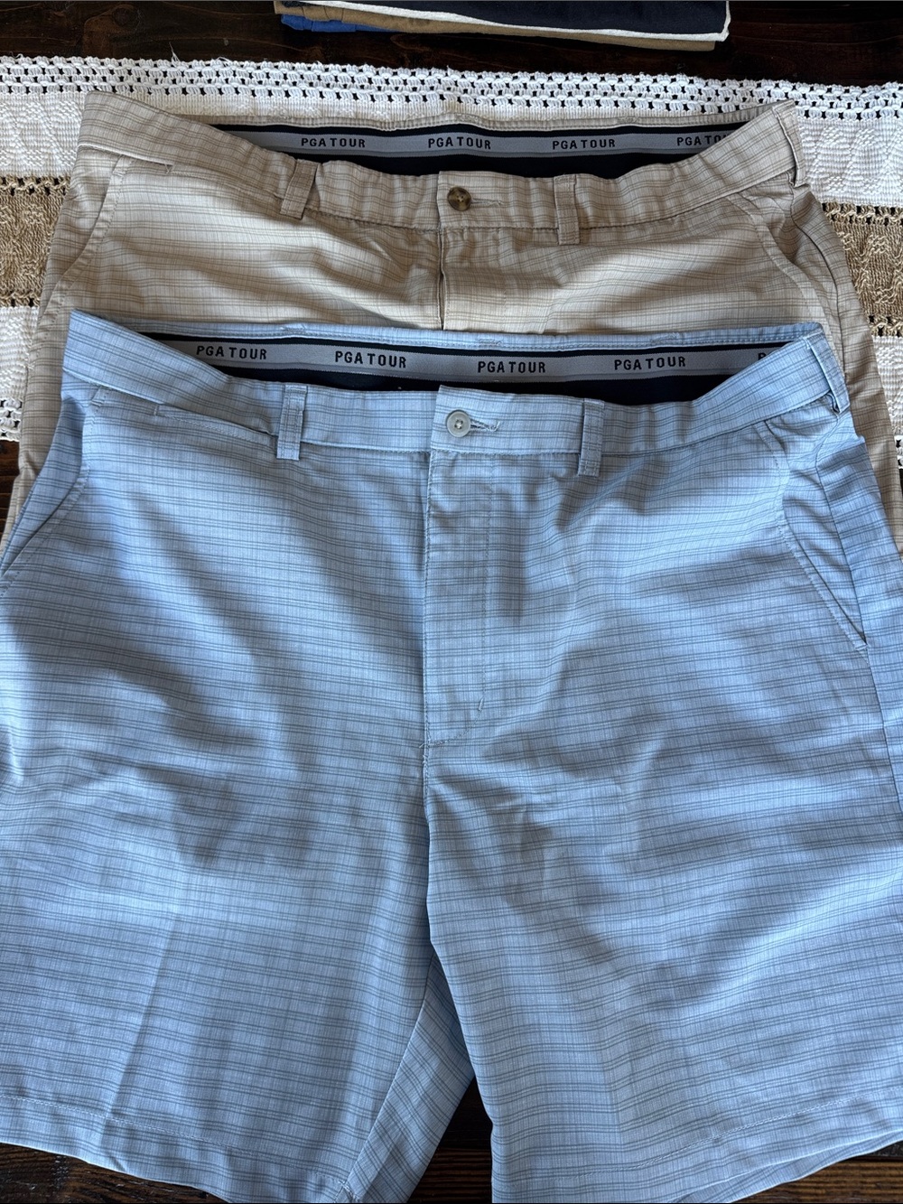PGA Tour Men’s Light Blue and Khaki Plaid Performance Golf Shorts
